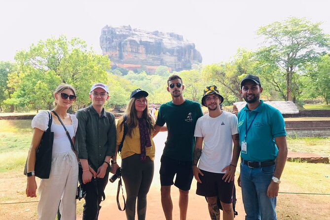 03 Days Highlights Of Sigiriya,Kandy,Nuwara Eliya ,Ella & Udawalawe - Kandy Cultural Show and the Lake Area: Entertainment with Local Color
