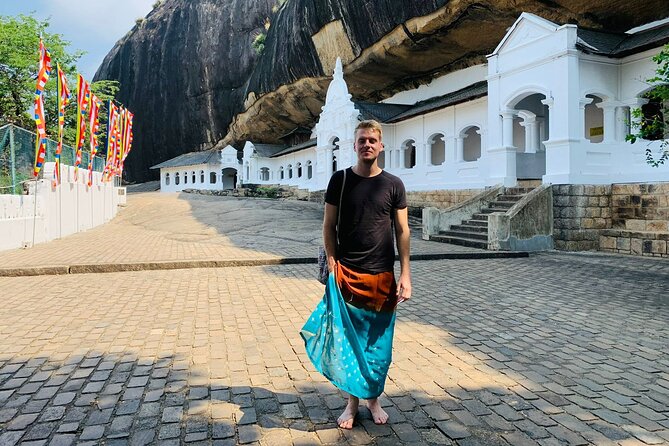 03 Days Highlights Of Sigiriya,Kandy,Nuwara Eliya ,Ella & Udawalawe - Ella’s Mini Adams Peak, Ravana Falls, and Nine Arches Bridge