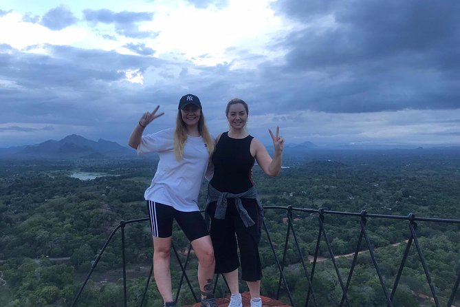 14 Days Sri Lanka ALL in One Classic Tour - Day 6: Horton Plains National Park and a long view day