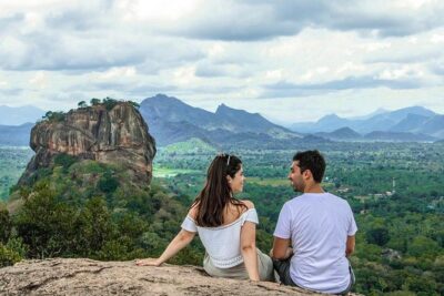 3 Days Tour to Kandy, Nuwara Eliya & Sigiriya - Day 1 in Kandy: temples, lake walks, and gardens