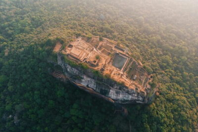 4 Days Private Tour In Sri Lanka - Day 1: Landing at Bandaranaike and Getting Oriented in Kandy