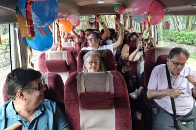 7 days Sri Lanka | 4 star hotels with BB | Private tour - Day 1 in Pinnawala: An easy start with Sri Lanka’s elephant story
