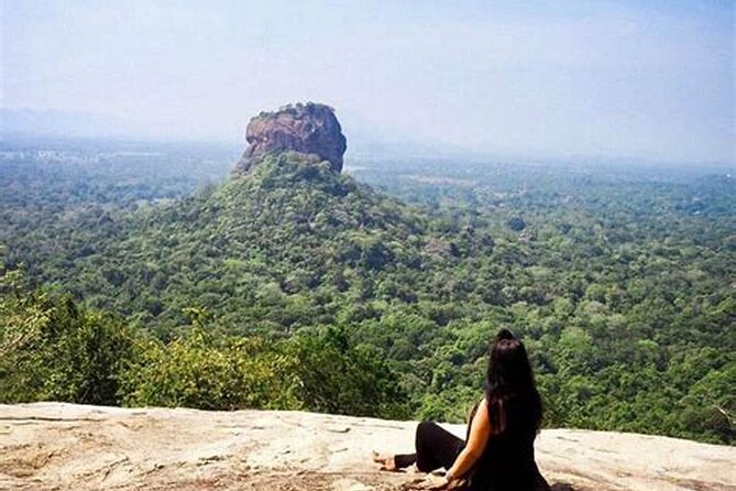 8 Days Private Guided Tour in Sri Lanka with accommodation (BB) - Kandyan dance and arts stops: seeing culture as performance and craft