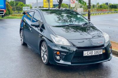 Airport Taxi Transfers from Colombo Airport to Mirissa - Flight Monitoring: Why Delays Don’t Have to Cost You
