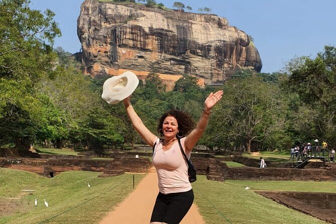 All Inclusive Sigiriya and Dambulla Private Day Tour from Colombo - Price and value: what $190 covers on a private UNESCO day trip