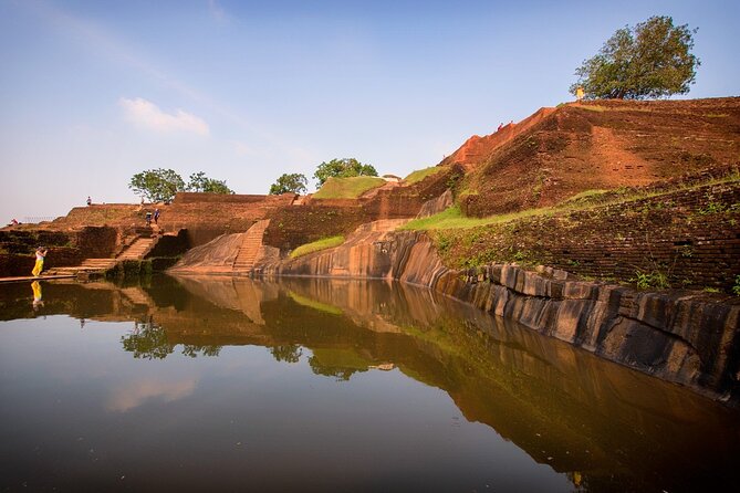 All-inclusive Sigiriya, Dambulla and Wildlife Safari from Colombo - What Makes It Feel All-Inclusive (and Where Lunch Still Fits the Gap)