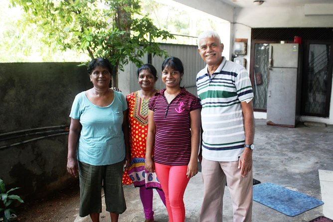 Authentic Sinhalese Cooking Class in Colombo with a Local Family - Key highlights you’ll feel from the start