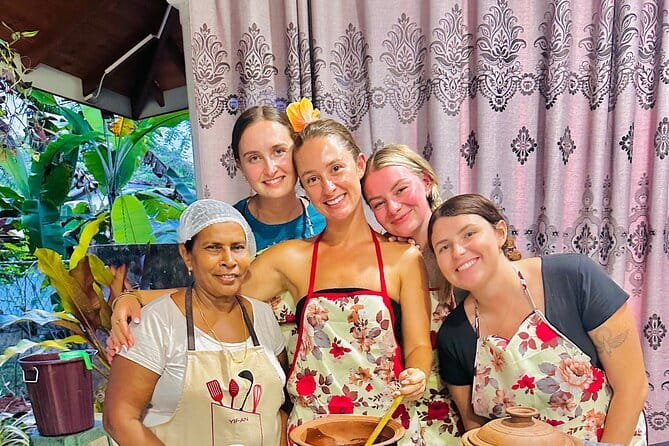 Authentic Sri Lankan Cooking Class in Mirissa - Entering Indra Restaurant: Easy start, home-style pace