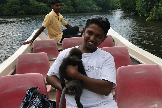 Bentota River Safari - What to wear and bring for this kind of safari