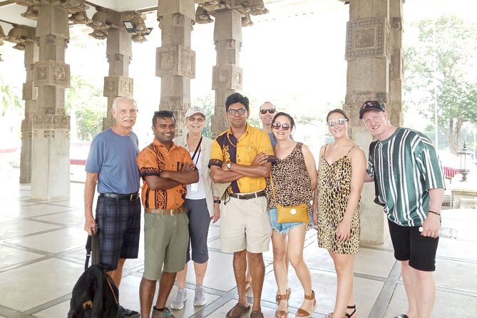 Colombo Bay Tuk Tuk City Tour - Safety and comfort in Colombo traffic: what a good guide changes