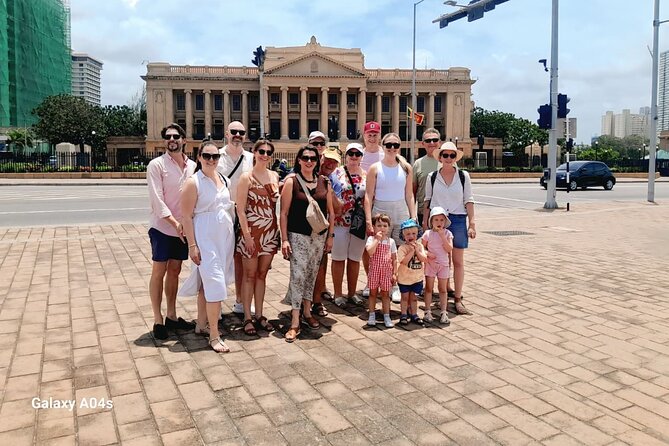 Colombo City Highlights Bus Tour - Why This 6-Hour Colombo City Bus Loop Works