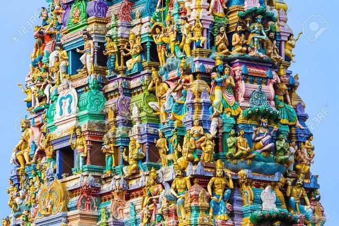 Colombo City Sightseeing - Gangaramaya Temple: A Big Start Without Wasting Time