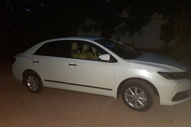 Colombo City to Colombo Airport (CMB) private Transfer - Driver Quality: Professional, Friendly, and Practical