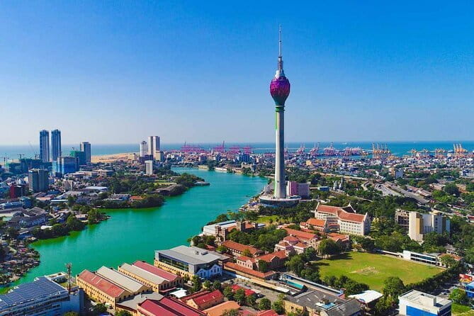 Colombo City Tour | From Colombo Port - Colombo Lighthouse: A Quick Hit With Big Photo Potential