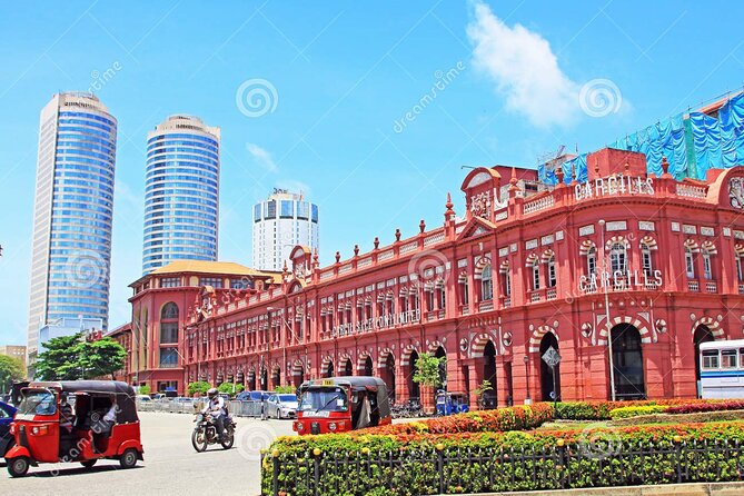 Colombo City Tour With Historical Places ( All Inclusive ) - Getting Your Bearings in Colombo Fort and the Sea Front
