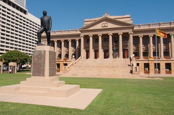 Colombo City Tour With Historical Places ( All Inclusive ) - Old Parliament Building and the Fort Area Focus