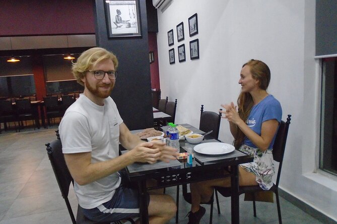 Colombo Express Food Tour with 9 + Tastings - Stop 2 at Zylen Tea: Tea Leaves, Colonial Roots, and Your Tea Break