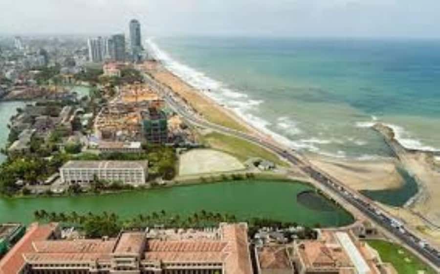 Colombo: Guided City Tour with Entry Tickets - Transportation Comfort and the Small Extras That Matter