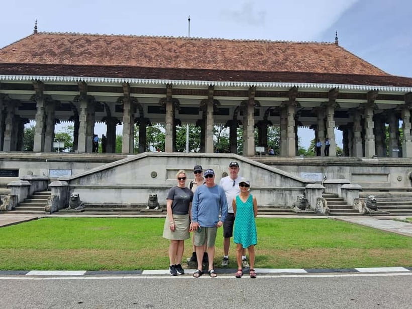Colombo Heritage &Culture City Tour by Tuk Tuk ALL INCLUSIVE - Galle Face Green at sunset: a calm finish with real city atmosphere