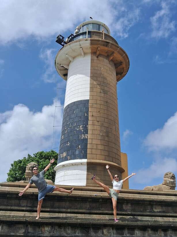 Colombo: Local Guide with Colombo City Tour by Tuk Tuk - Lotus Tower and the old Parliament area: viewpoint meets political history