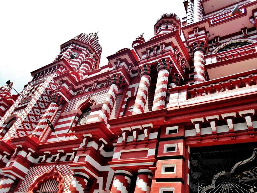Colombo: One Day Private City Tour With Gangaramaya Temple - Why Colombo in five hours actually works