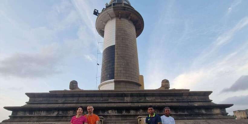 Colombo: Private City Tour by Tuk Tuk with Hotel Pickup - Should You Book This Colombo Tuk Tuk Tour?