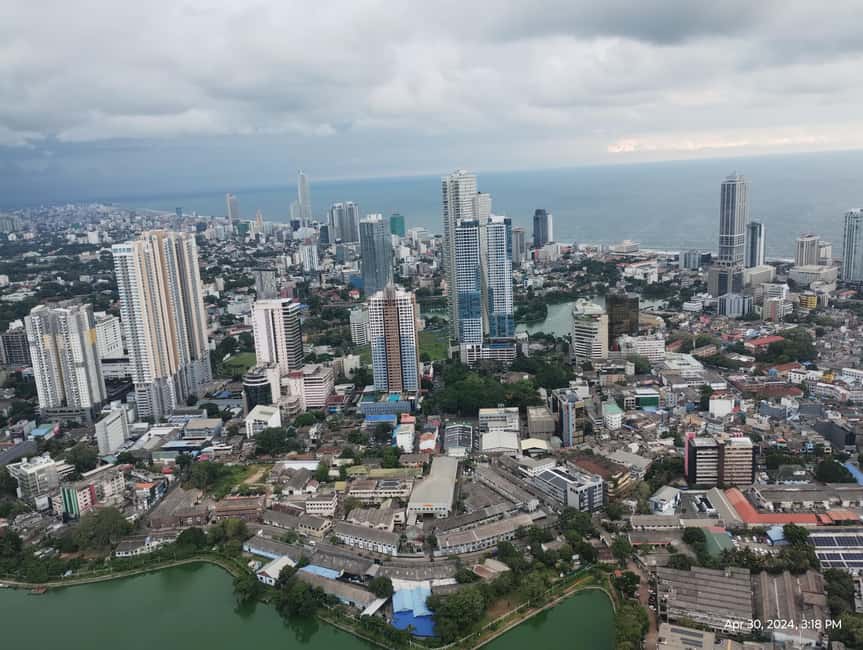 Colombo: private city tour from Negombo with hotel transfers - Galle Face Hotel and ocean viewpoints: Sambodhi Chaithya or Lotus Tower