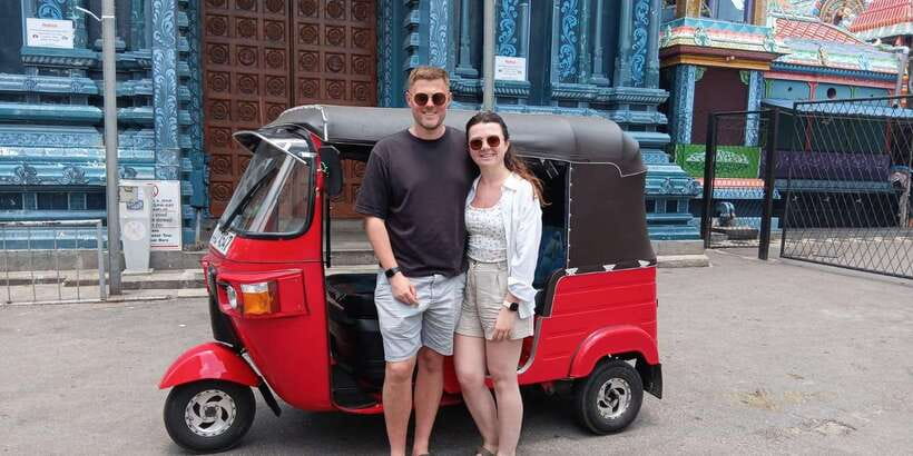 Colombo Private Guided City Tour by Tuk Tuk - All Inclusive - Pettah Floating Market and Pettah Market: trade you can feel