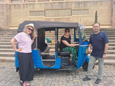 Colombo: Private Guided Tuk Tuk City Tour with Hotel Pickup - Pickup and Route Timing: How 4 Hours Fits a Lot of Sights
