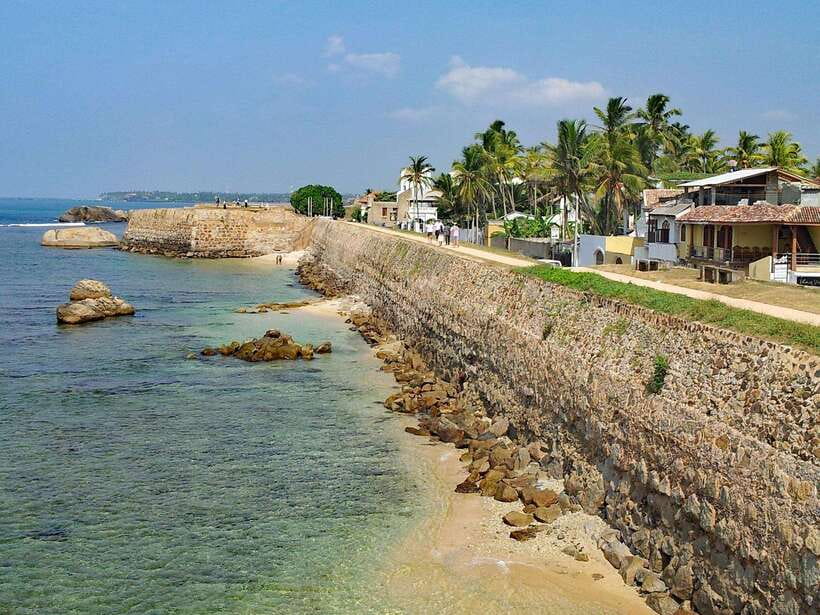 Colombo: Sri Lanka 4-Day Private Tour With 18 Amazing Places - Day 3: Ramboda Falls, Tea Factory Visit, Nuwara Eliya and Ella by Train