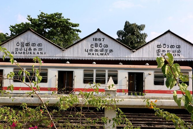 Colombo to Kandy Train Tickets (Reserved Seats) - Two departure times: picking the right one for your Kandy day