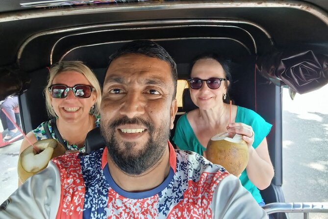 Colombo Tuk Tuk city tour with friendly Tuk driver(All inclusive) - Getting Around Colombo Fort-Style: Tuk-tuk Logistics That Work