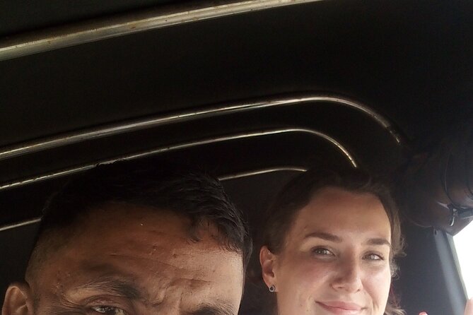 Colombo Tuk Tuk city tour with friendly Tuk driver(All inclusive) - Viharamahadevi Park and Old Town Hall: Colonial-Era Framing