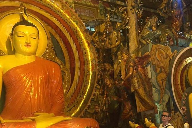 Colombo TUK TUK CITY Tours -Sightseeing Entry Fees - Practical Tips I’d Use Before You Go