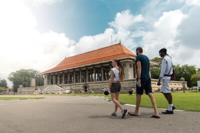 Colombo Tuk Tuk Safari - Food stops and hoppers: how the tour actually eats