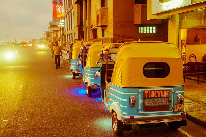 Colombo Tuk Tuk Safari - Who drives matters: the guide’s English and flexibility