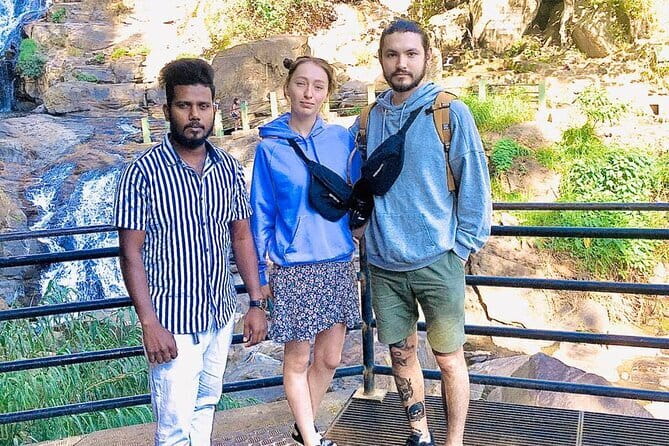 Customize tour in Sri Lanka - Ella and Waterfalls: A Custom Day That Can Also Fit an Injury