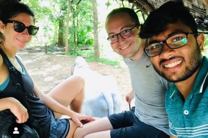 Customize tour in Sri Lanka - Pickup, Car Comfort, and the Small Details That Save You Stress