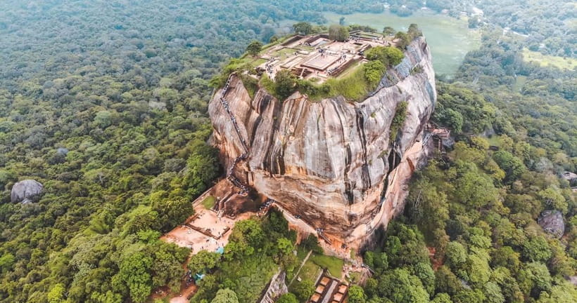 Dambulla: All Inclusive Sigiriya Rock & Dambulla Cave Temple - Sigiriya Rock Fortress: What You’ll See on the 1200-Step Climb