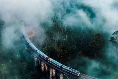 Day trip to ELLA & LIPTON's SEAT with Train Ride [ALL INCLUSIVE] - Nine Arches Bridge: Best Photos Come from Good Timing