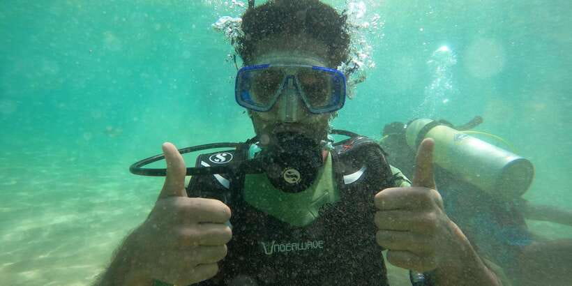Discover Scuba Diving : Hikkaduwa : Scuba Diving - Entering the program: what makes it beginner-safe