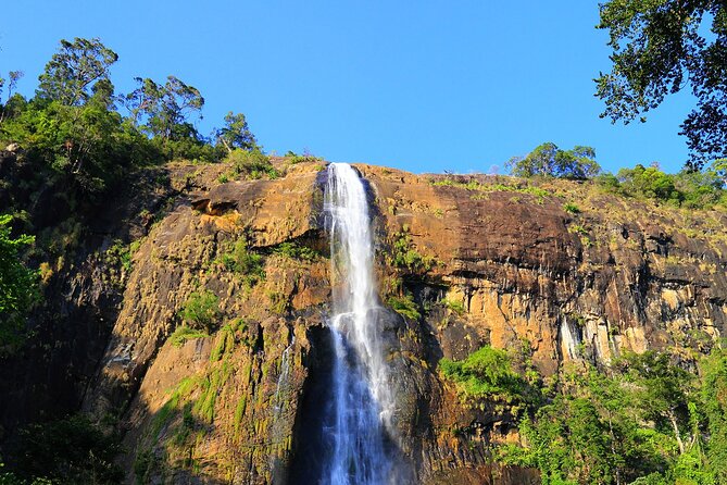 Diyaluma Waterfall Adventure With Local Guide & Lunch - Ravana Ella Falls Stop: the easy, scenic warm-up