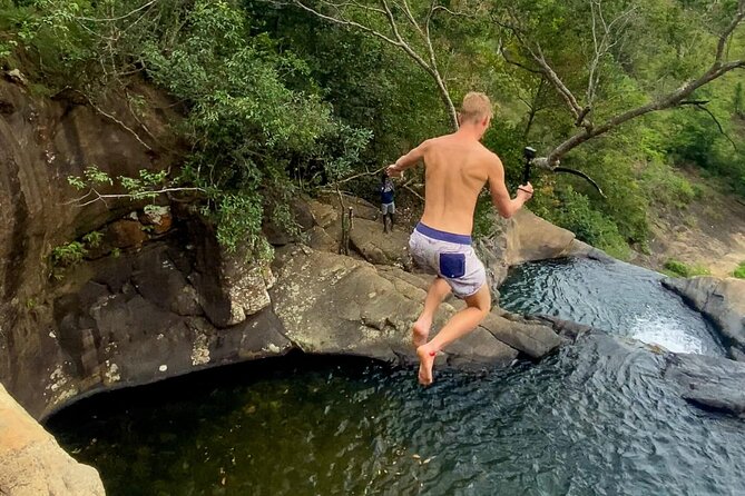 Diyaluma Waterfall Adventure With Local Guide & Lunch - Diyaluma Falls: see the tiers and feel why it’s famous