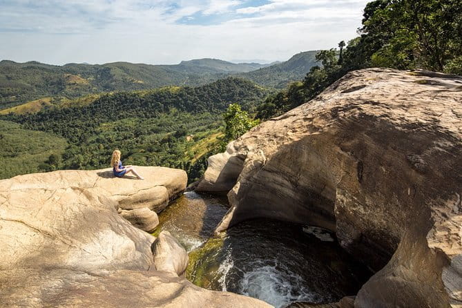 Diyaluma Waterfall & Natural Pool Bath. - Natural Pool Bath: The Best Part, Plus What to Bring