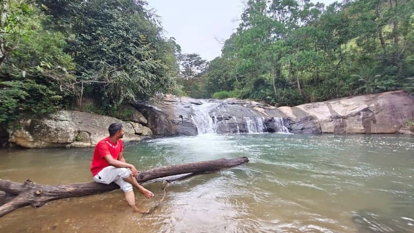 Ella: All-Inclusive Diyaluma and Ravana Waterfalls Day Tour - Getting picked up in Ella (or Demodara) by tuk-tuk