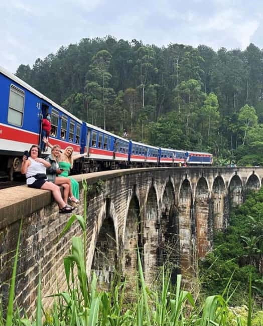 Ella: Ella Rock, 9 Arch, Little Adams Peak, & Waterfall Tour - One-Day Ella Hits: Ravana Falls to Little Adam’s Peak