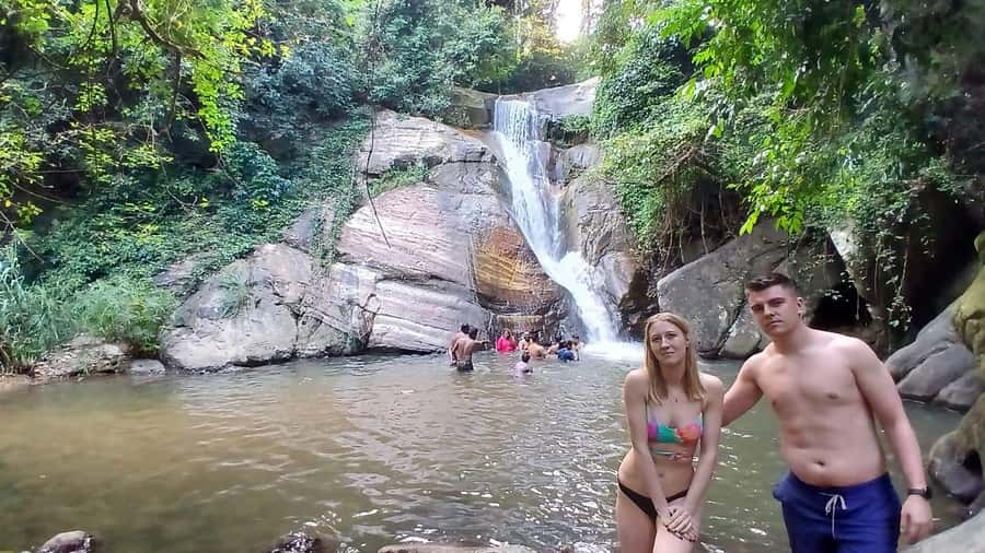 ELLA Lipton Seat Tea Test & Pluck 9Arch, Waterfalls, & Lunch - Key things to know before you go