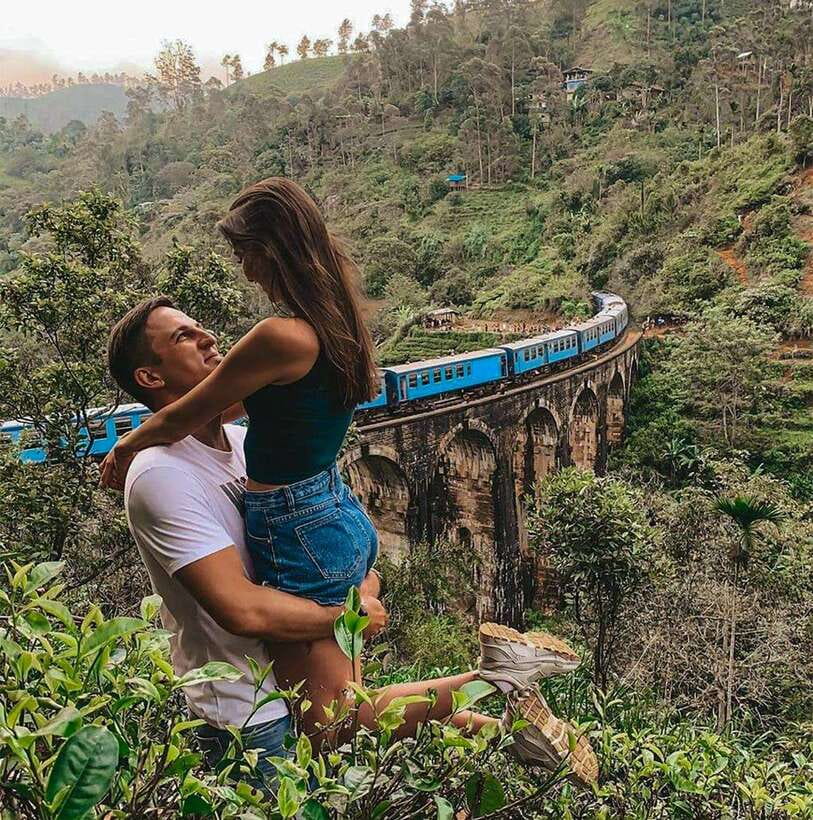 Ella: Little Adam's Peak, 9 Arch Bridge, Ravana Falls Tour - Why guides can make or break the day