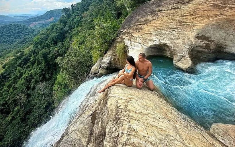 Ella: Ravana and Upper Diyaluma Falls Guided Tour - The tuk tuk rhythm: how the 6 hours tend to feel