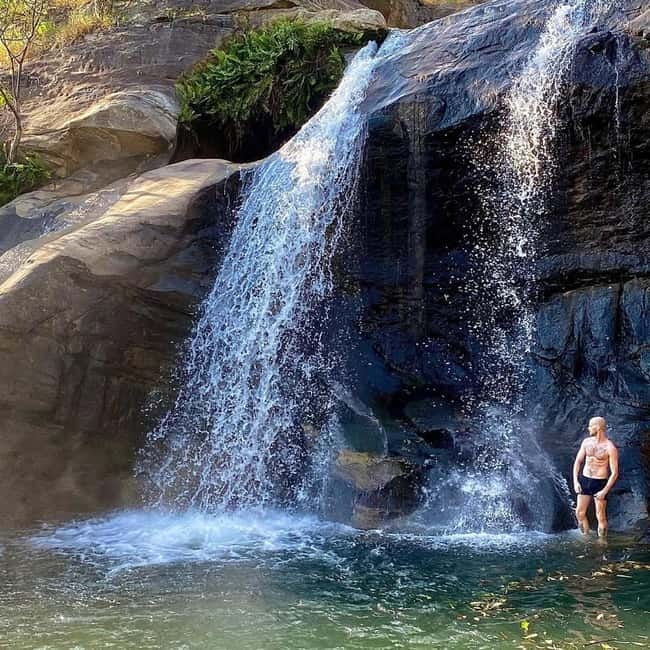 Ella: Ravana and Upper Diyaluma Falls Guided Tour - Ravana Falls: your first 25 meters of Sri Lankan waterfall power